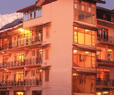 https://imgcld.yatra.com/ytimages/image/upload/t_hotel_yatra_city_desktop/v1530604839/Hotel/McLeod Ganj/00008174/9lc3mesocl0q573652te45jl006g_5EOKty.jpg